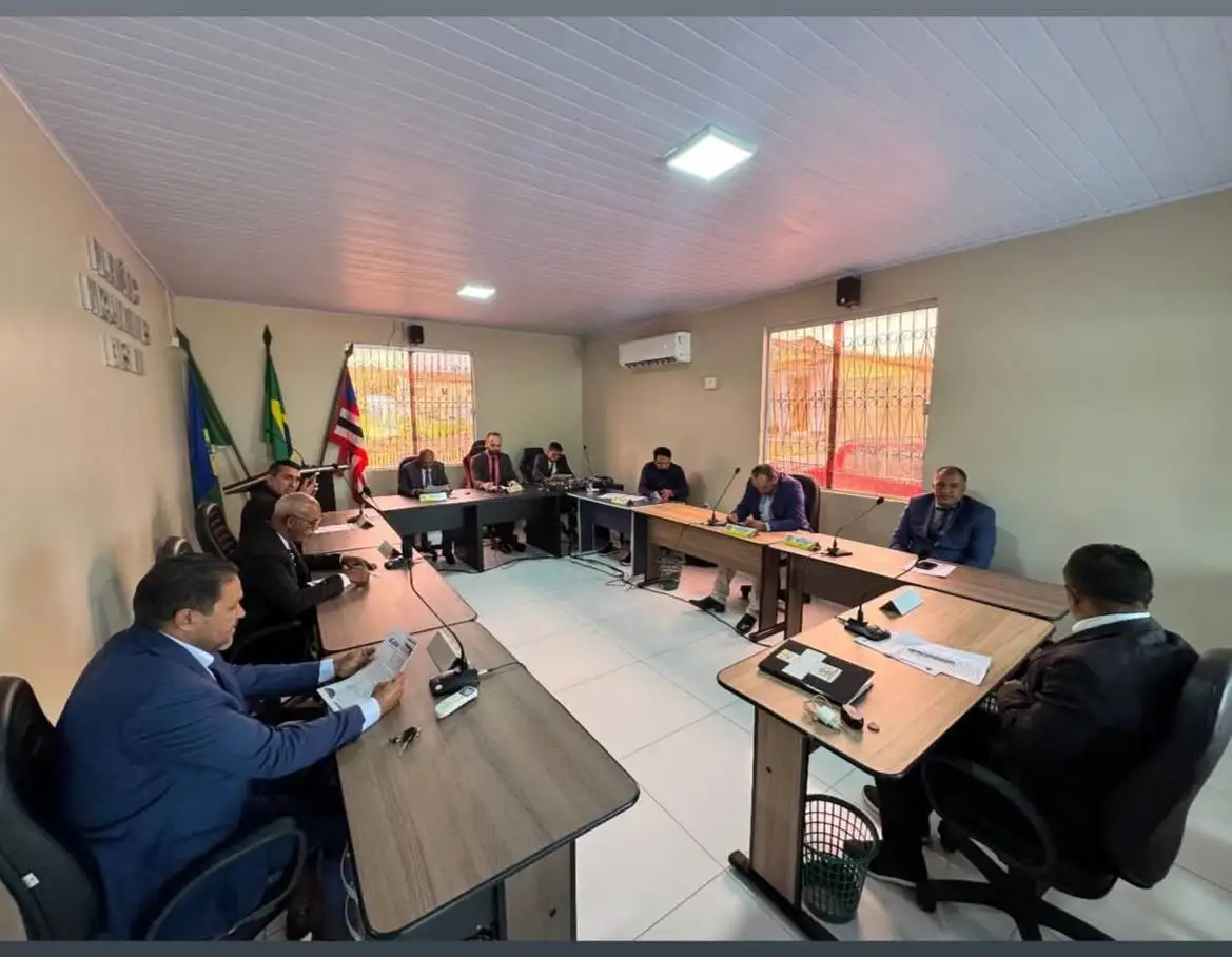 Câmara Municipal de Jatobá realiza Sessão Extraordinária e delibera sobre matérias de interesse público